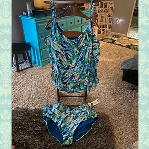 🎈SALE🎈👙#4. 2-PC. SWIMSUIT SET👙